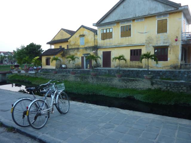 Hoi An et l'arrivée de la famille De La Bouëre